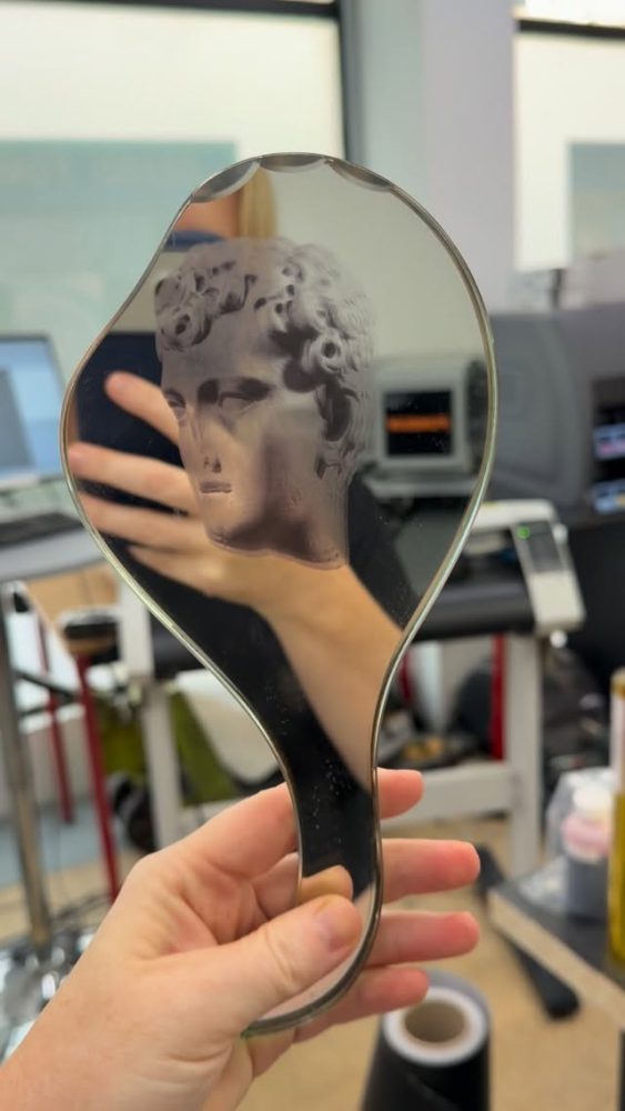 🚨 NOUVEAUTÉ DANS L’ATELIER 🚨 Notre nouvel équipement d’impression …