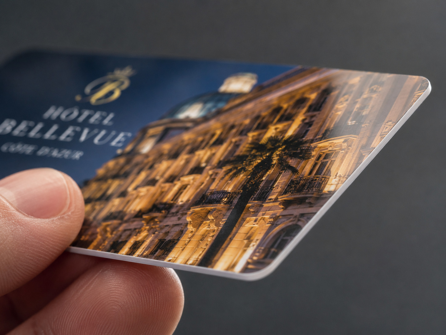Cartes PVC Marseille Imprimerie - finition vernis sélectif dorure